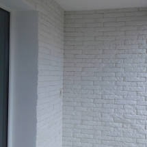 dekorativnij-kamenj-balkon2